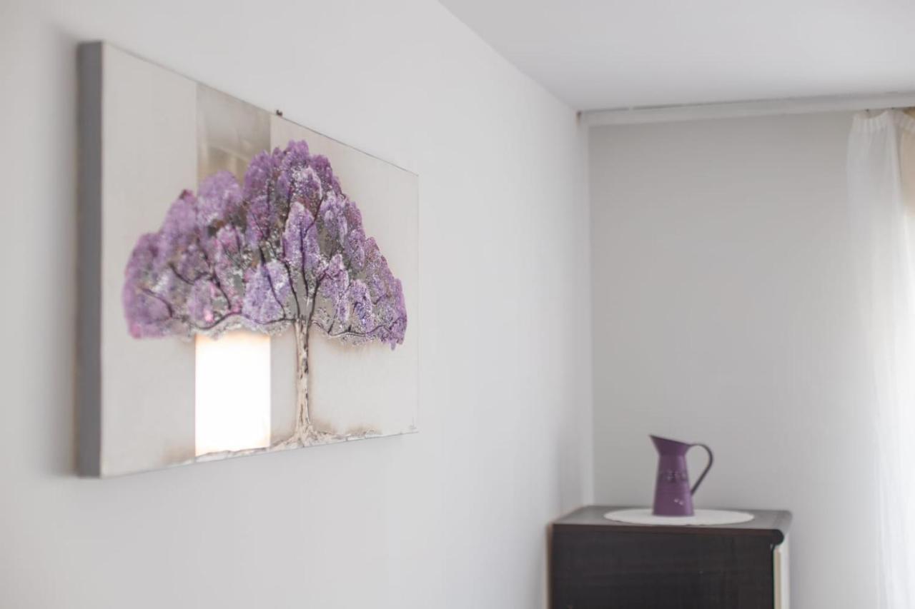 Strawberry Apartment Split Ngoại thất bức ảnh